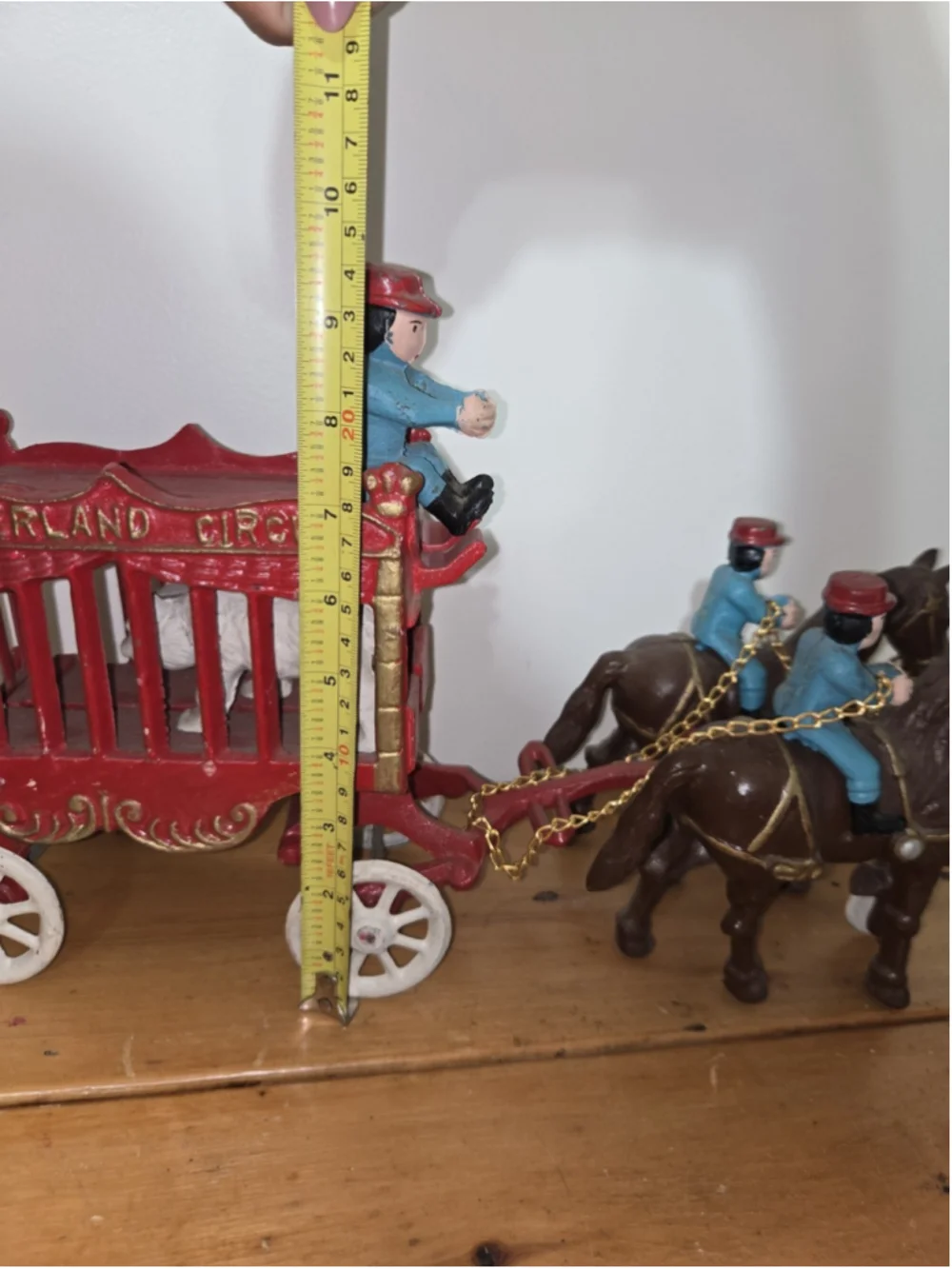 Vintage Cast Iron Overland Circus Wagon 2 Horses 3 Men Polar Bear Pull Toy 16